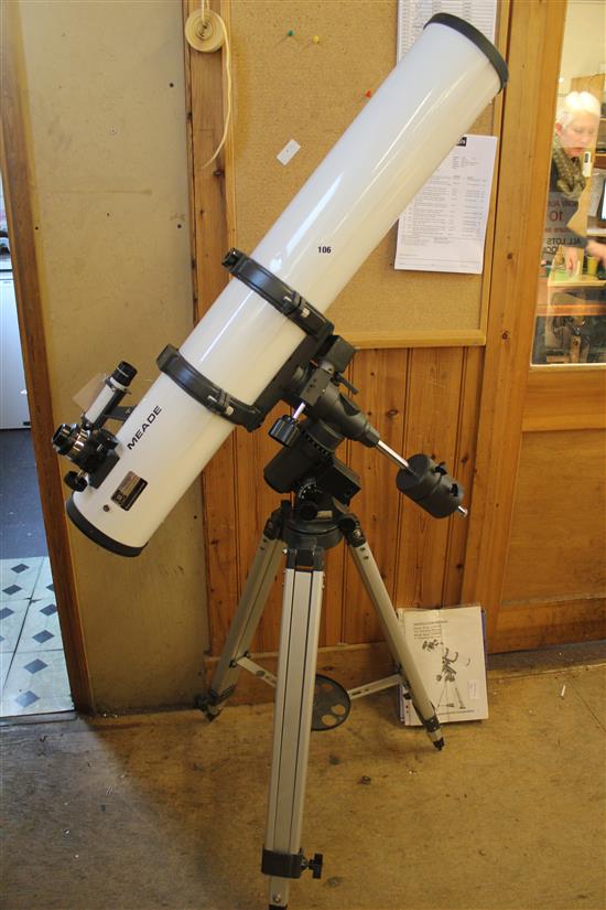 Meade telescope on stand